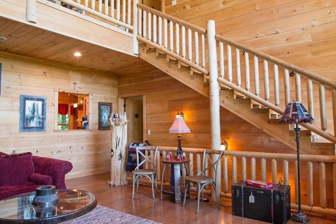 Valle Crucis Lazy Bear Lodge المظهر الخارجي الصورة
