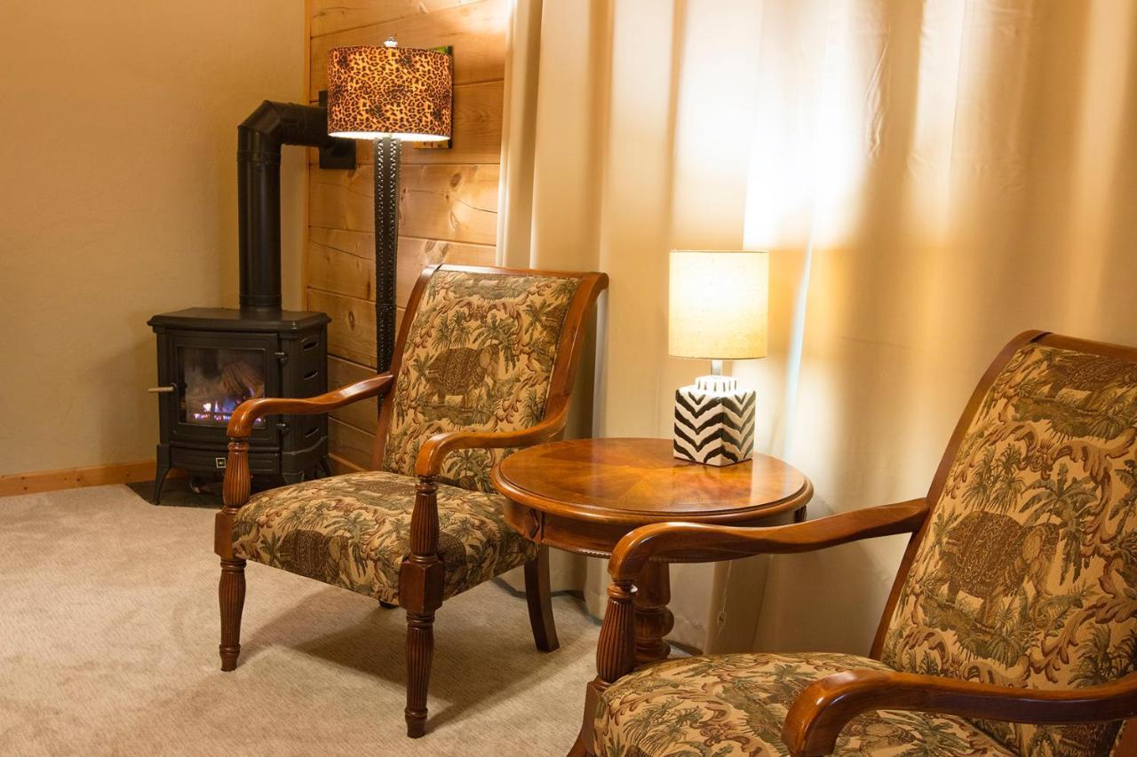 Valle Crucis Lazy Bear Lodge المظهر الخارجي الصورة
